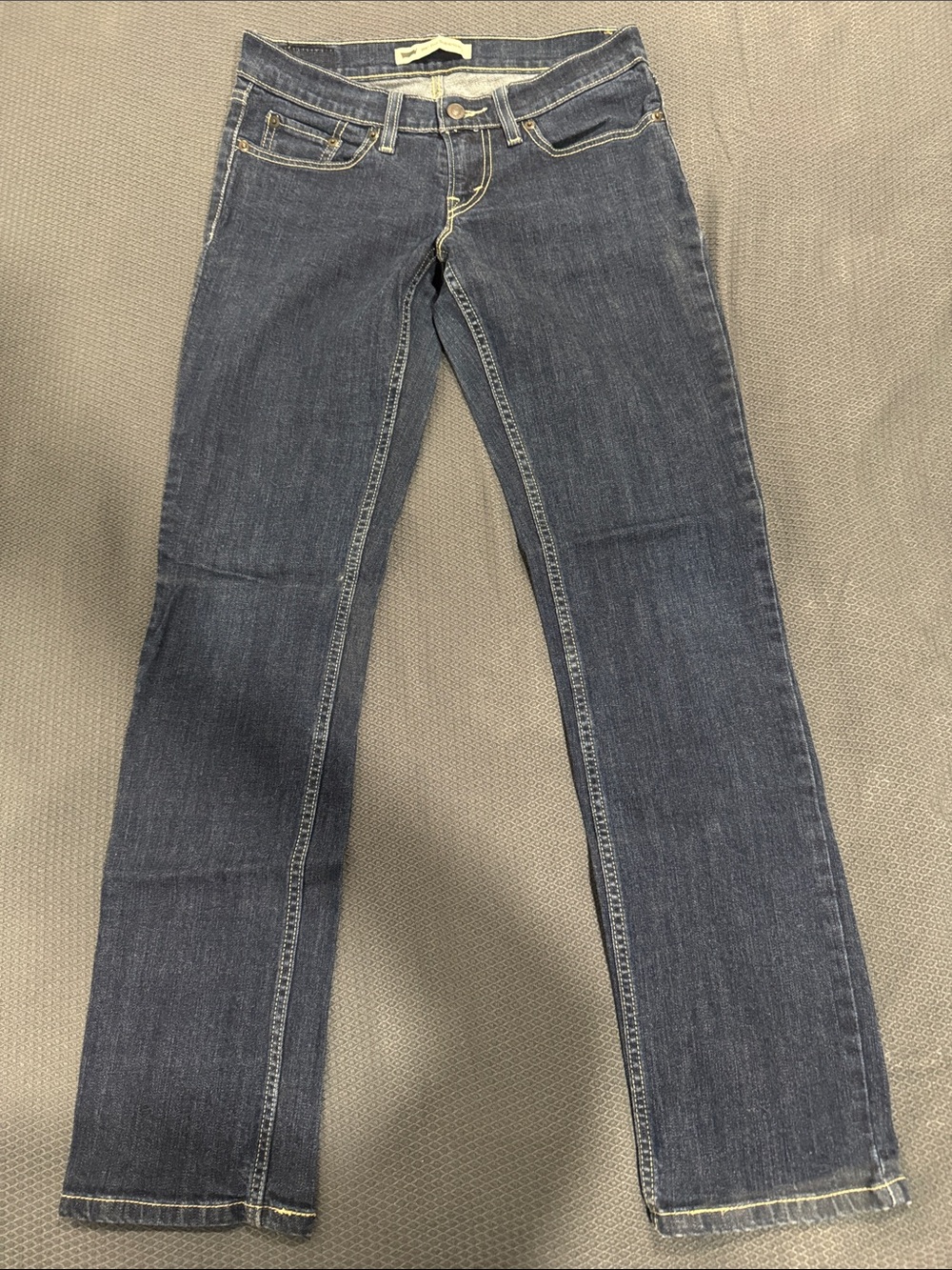 Levi’s Classic Women’s Dark Blue Straight Jeans